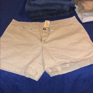 Fade Glory Khaki Shorts